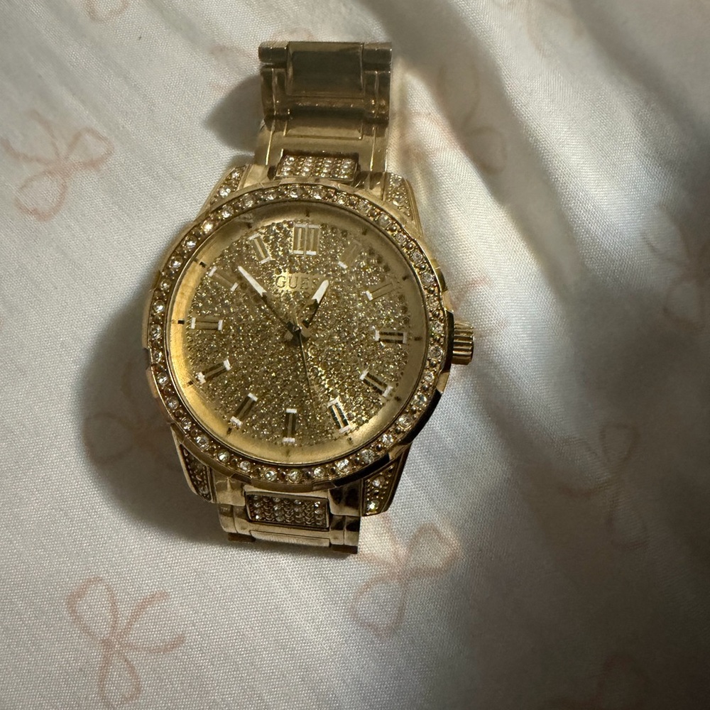 Guess Gold Crystal Pavé Bracelet Watch